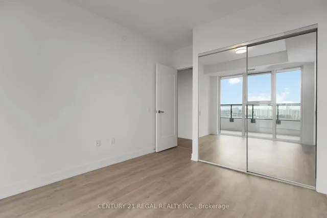 Additional image 19 of 30 Inn On The Park Dr Unit 1707