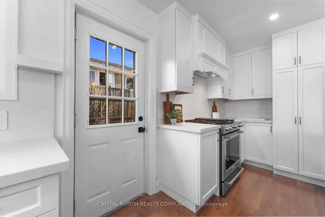 Additional image 12 of 19 Vanderbrent Cres