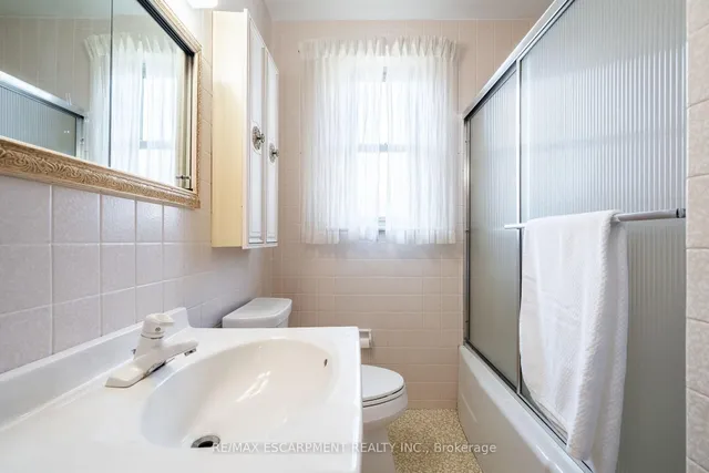 Additional image 28 of 1052 Joan Dr