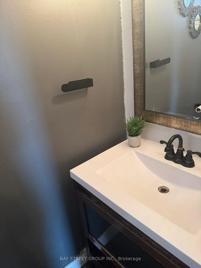 Additional image 18 of 556 Holly Ave