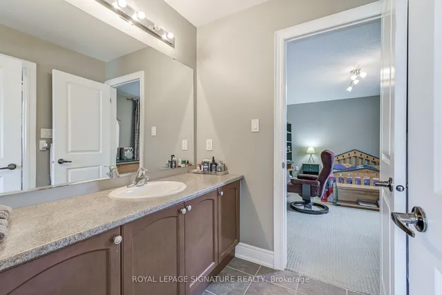 Additional image 23 of 18 Flanders Rd