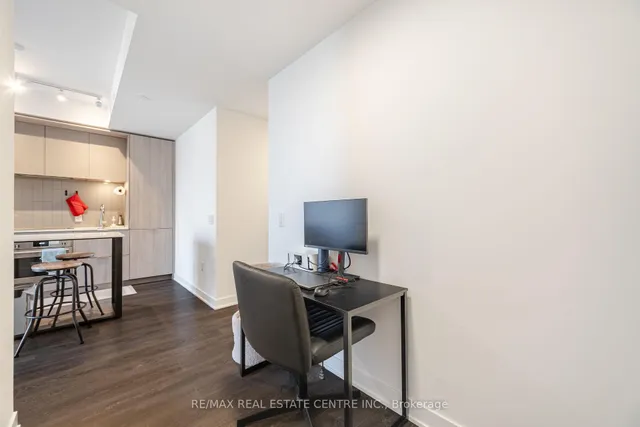 Additional image 9 of 130 River St Unit 501