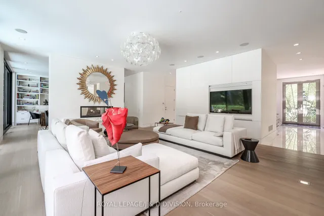 Additional image 11 of 20 Forest Glen Cres