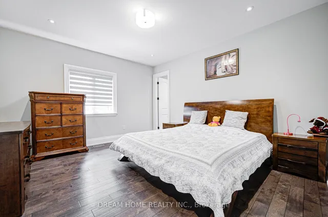 Additional image 26 of 22 Leona Dr