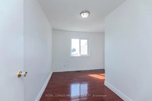 Additional image 27 of 50 Blackwell Ave Unit 9