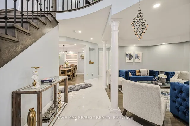 Additional image 10 of 29 Baccarat Cres