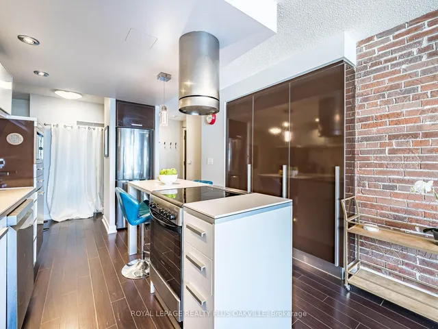 Additional image 7 of 38 Dan Leckie Way Unit 1603