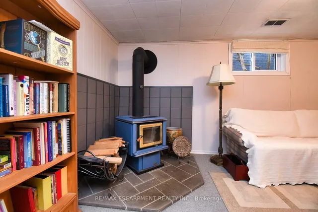 Additional image 35 of 733 Ashley Ave