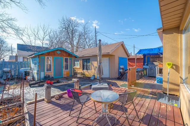 Additional image 22 of 3072 McNaughton Ave