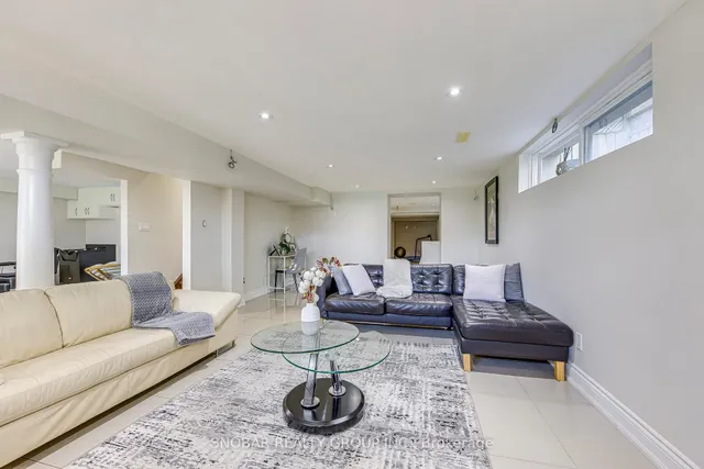 Additional image 28 of 73 Westhampton Dr