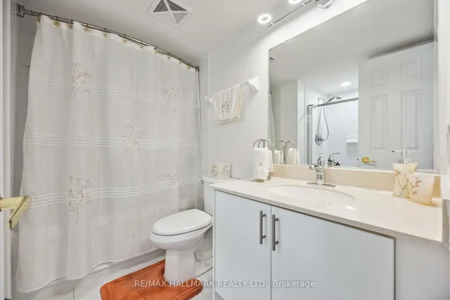 Additional image 22 of 18 Kenaston Gdns Unit 1809