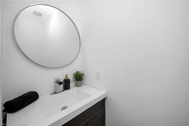 Additional image 30 of 11 Eric Burke Crt