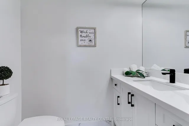 Additional image 27 of 362 The East Mall N/A Unit 304