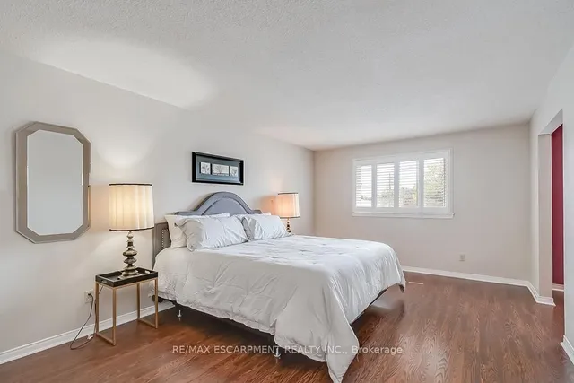 Additional image 26 of 2347 Tweedsmuir Crt