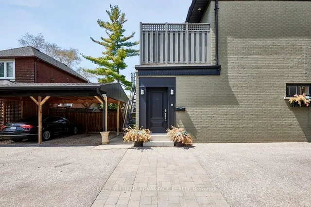 Additional image 42 of 477 Davisville Ave