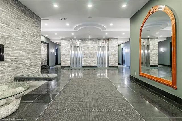 Additional image 2 of 135 James St Unit 115