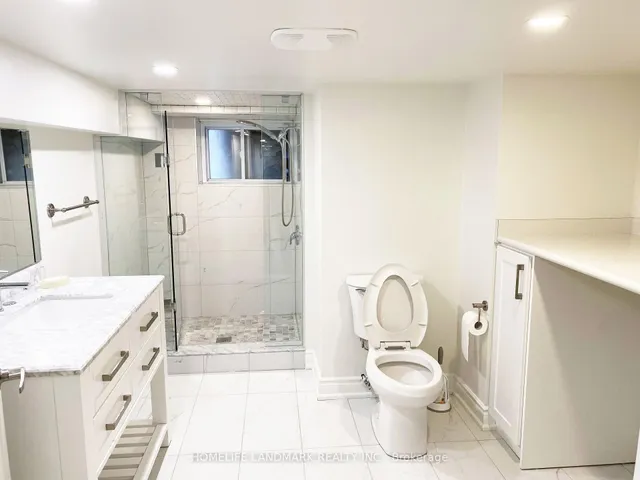 Additional image 36 of 2600 Lake Shore Blvd