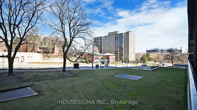 Additional image 27 of 15 La Rose Ave Unit 216