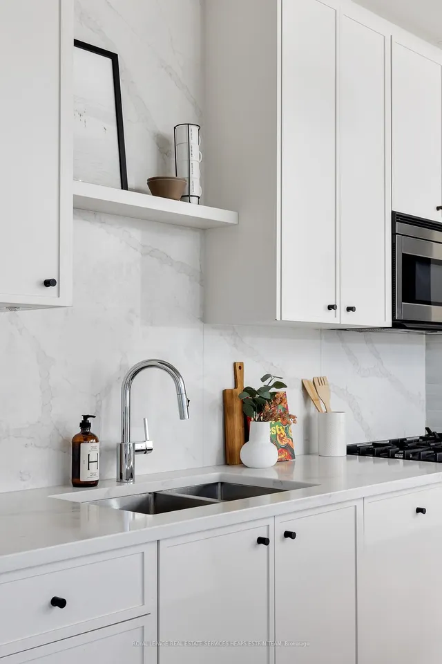 Additional image 15 of 1 Shaw St Unit LPH26