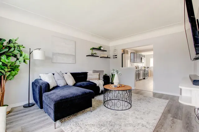 Additional image 9 of 182 Glennie Ave