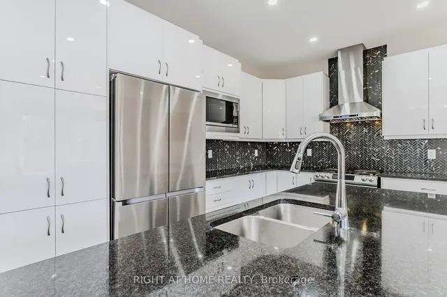 Additional image 9 of 154 HiStand Tr