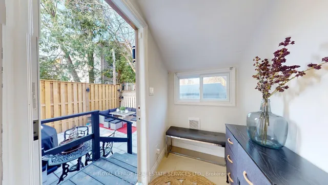 Additional image 18 of 168 Ronan Ave