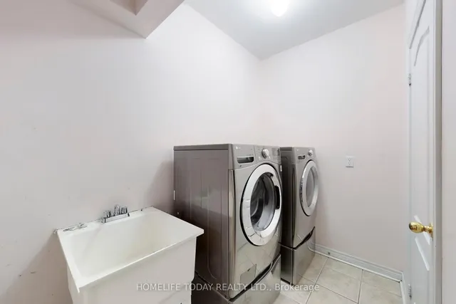 Additional image 24 of 40 Oblate Cres