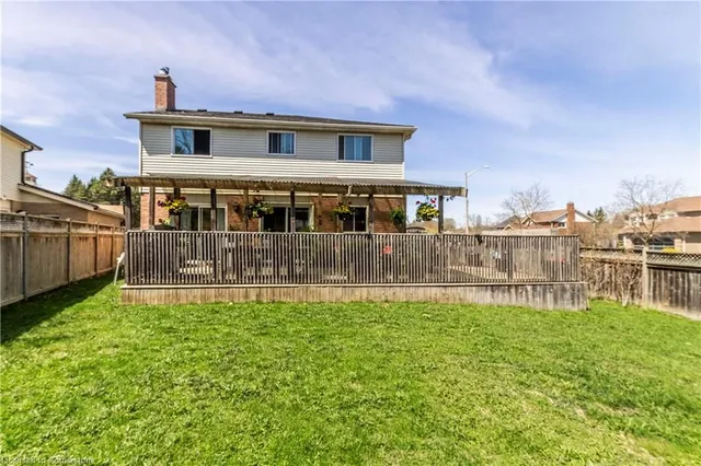 Additional image 18 of 112 Wexford Cres