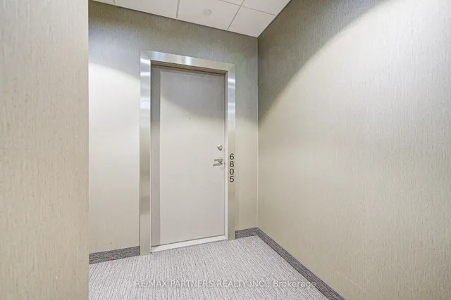 Additional image 4 of 100 Harbour St Unit 6805