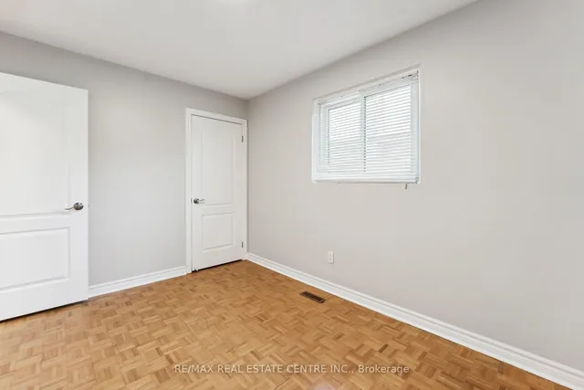 Additional image 23 of 21 Marchbank Cres