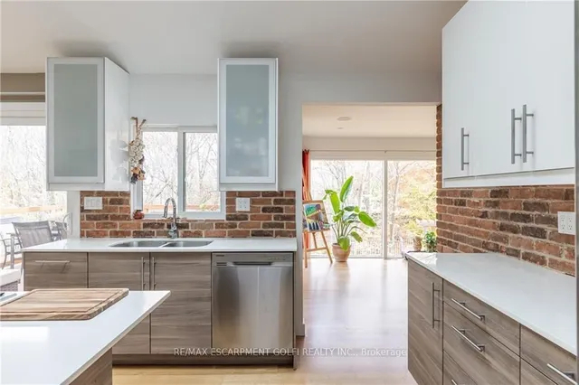 Additional image 17 of 39 Hilts Dr