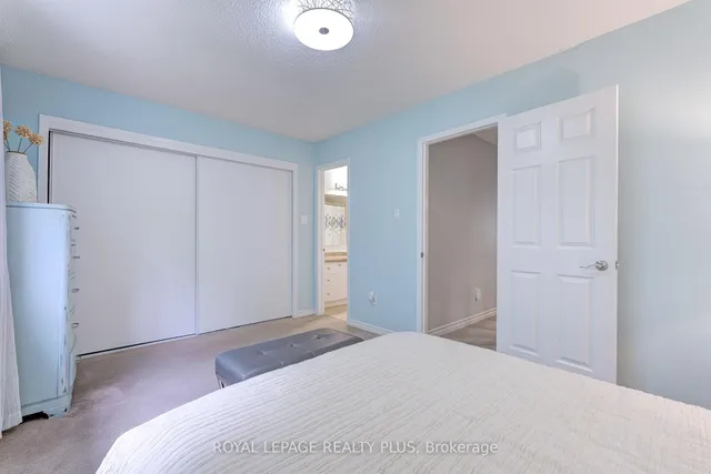 Additional image 19 of 5020 Delaware Dr Unit 2