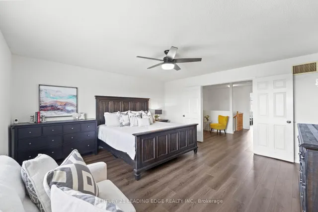 Additional image 19 of 1126 BONIN Cres