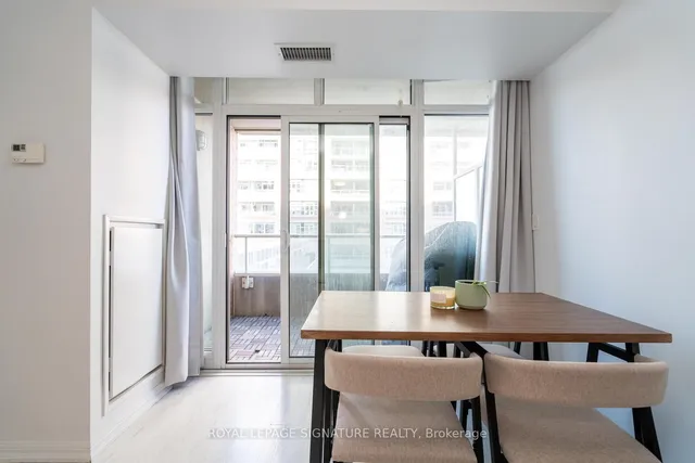 Additional image 15 of 75 East Liberty St Unit 819