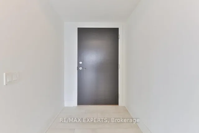 Additional image 5 of 1461 Lawrence Ave Unit 802