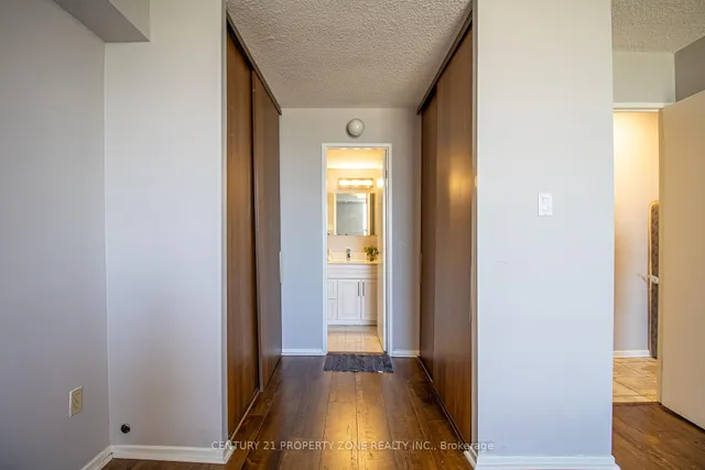 Additional image 32 of 25 Kensington Rd Unit 1612