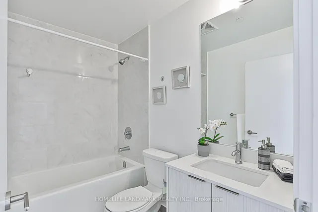 Additional image 18 of 38 Forest Manor Rd Unit 901