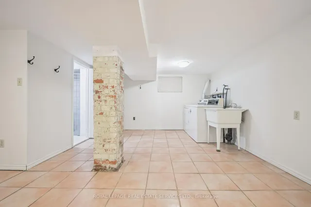 Additional image 21 of 66 Kingsmount Park Rd