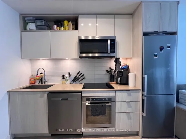 Additional image 15 of 60 Princess St Unit 1422