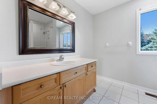 Additional image 28 of 82 Worthington Ave