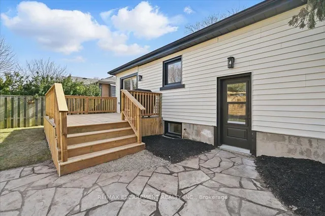 Additional image 46 of 869 CONDOR Dr