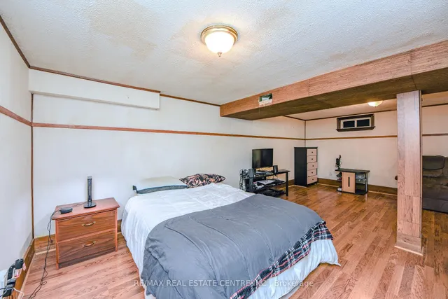 Additional image 32 of 2 Charters Rd