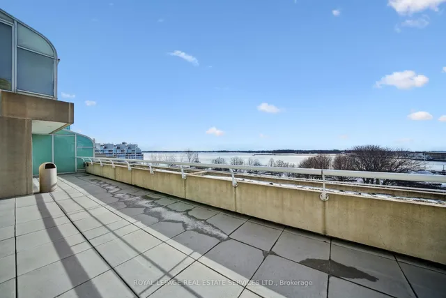 Additional image 47 of 480 Queens Quay Unit 601