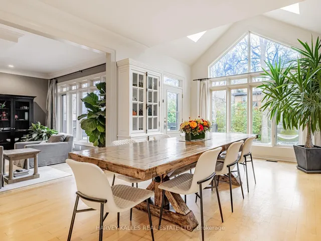 Additional image 20 of 55 Viewmount Ave