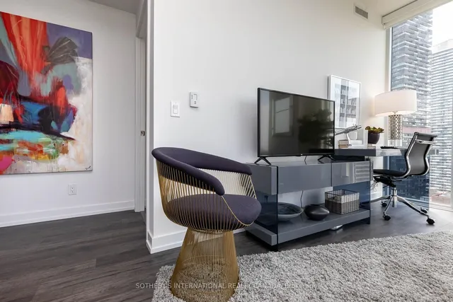 Additional image 7 of 33 Helendale Ave Unit 2110