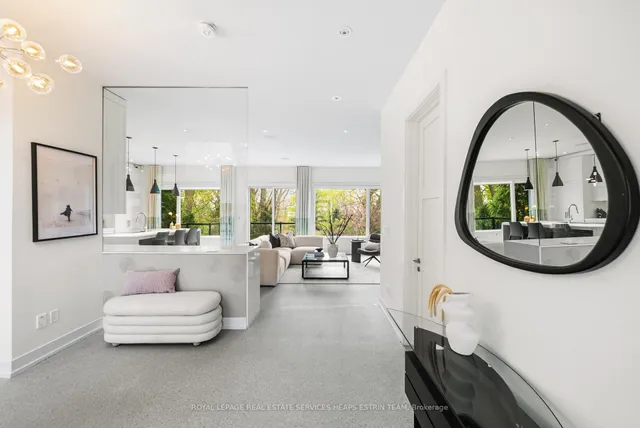 Additional image 3 of 20 Moorehill Dr