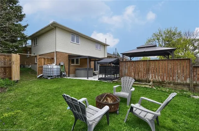 Additional image 36 of 3 Maxwell Dr