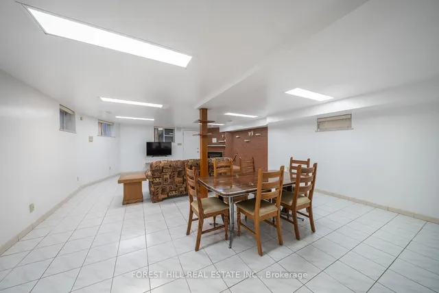 Additional image 27 of 541 Glen Park Ave