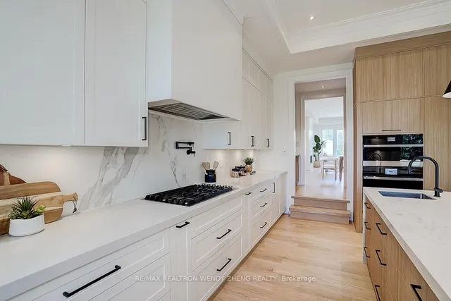 Additional image 19 of 23 Cresthaven Dr