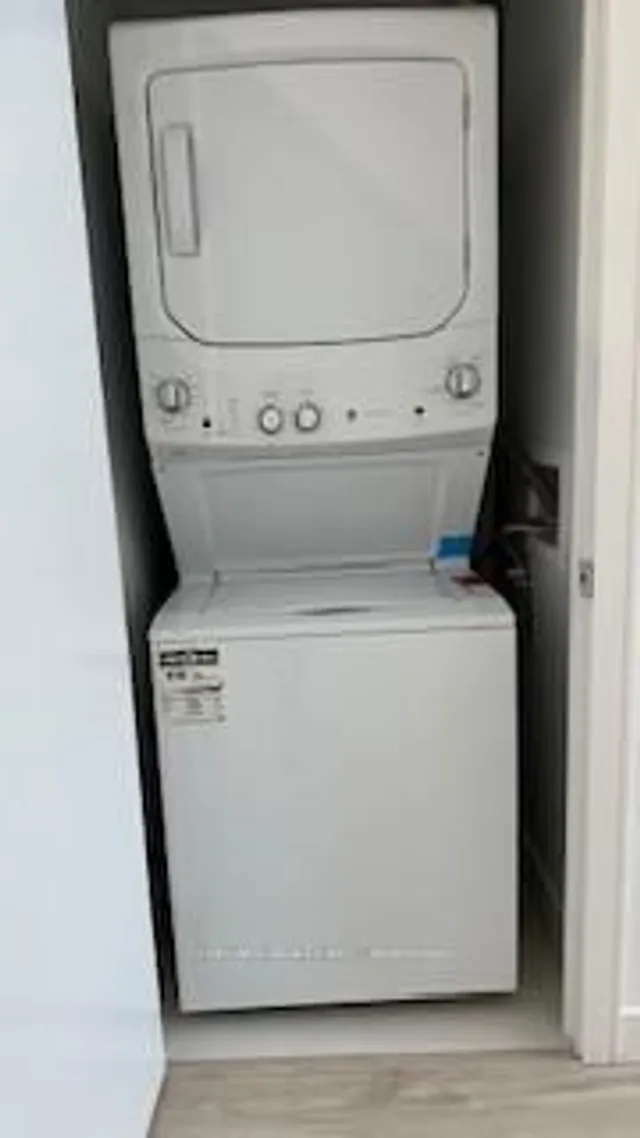 Additional image 20 of 180 Clonmore Dr